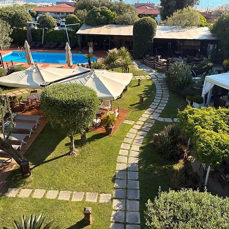 Hotel Atlantic Marina di Carrara Kültér fotó