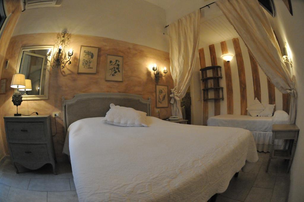 Hotel Atlantic Marina di Carrara Szoba fotó
